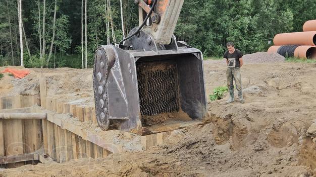 Дробильные ковши четырехвалковые