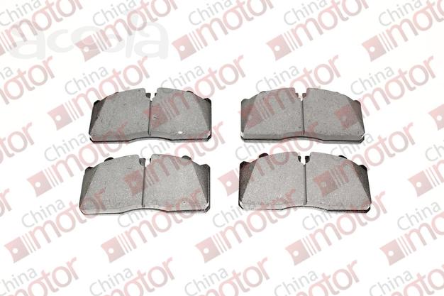 Колодка тормозная передняя BAW 1044 /1065 / YF3501AD04-040