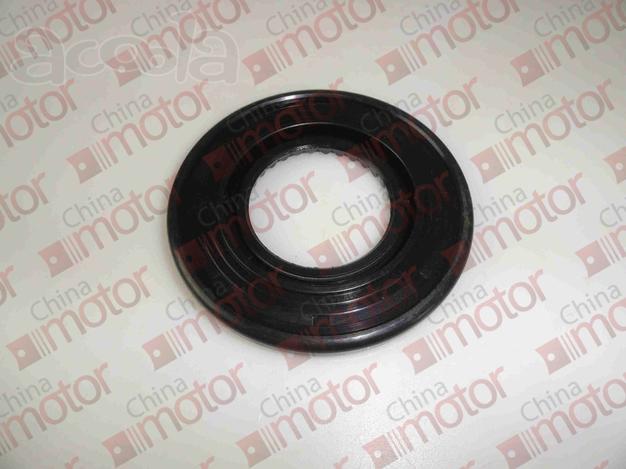 Сальник ступицы задней наружный Isuzu NQR90/NPR75/NQR71/NQR75 в Новосибирске