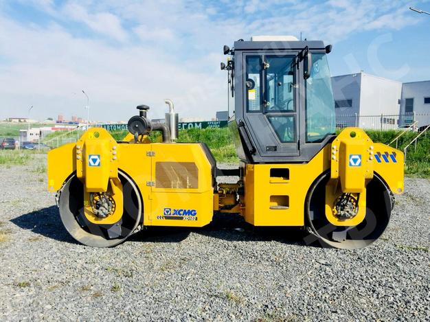 Дорожный каток XCMG XD102